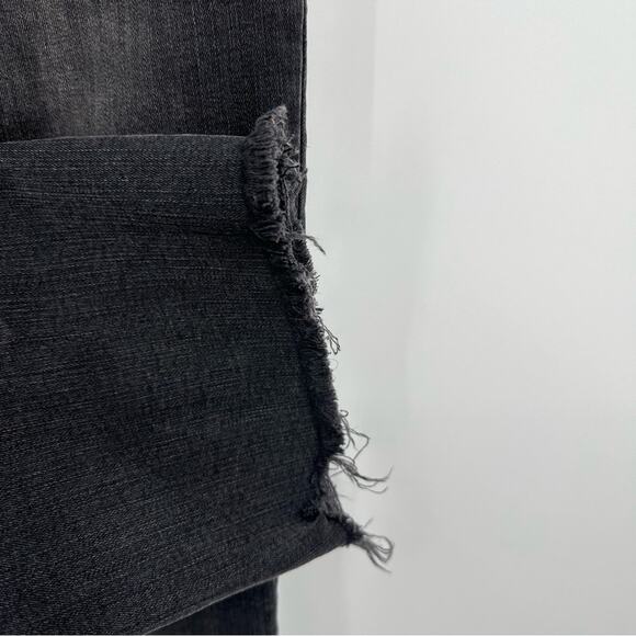 Madewell | Cali Demi-Boot Jeans in Berkeley Black: Chewed-Hem Edition Size 25 - Picture 5 of 7